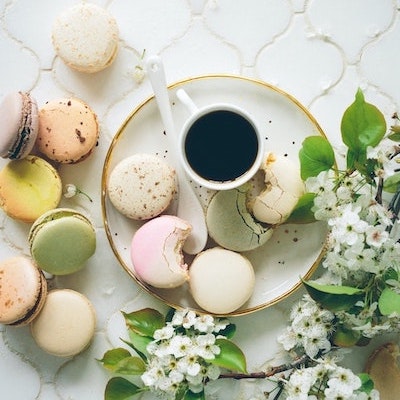 Coffee & Macarons with flowers - photo credit Brooke Lark
