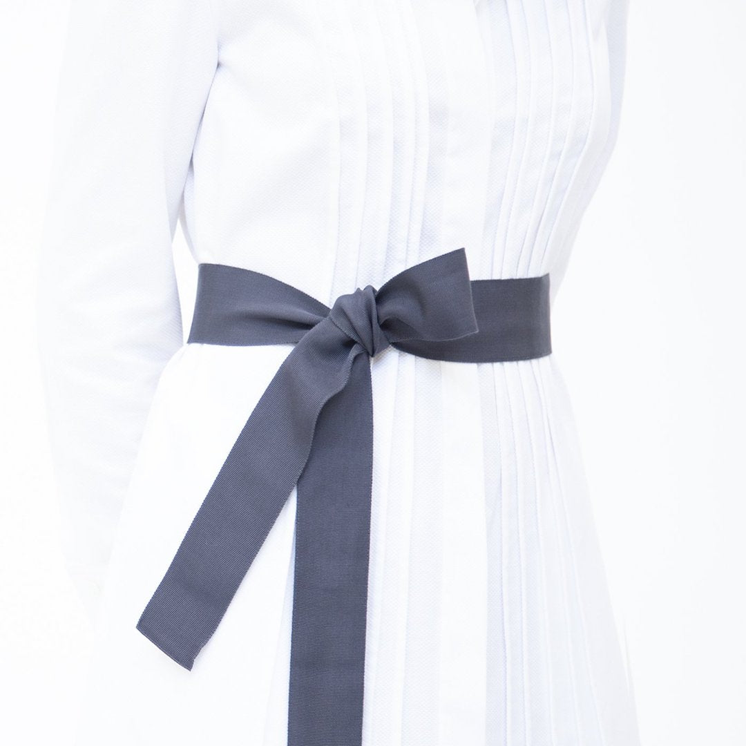 Wide Grosgrain Ribbon Belt in Gunmetal on Model - Darby Scott