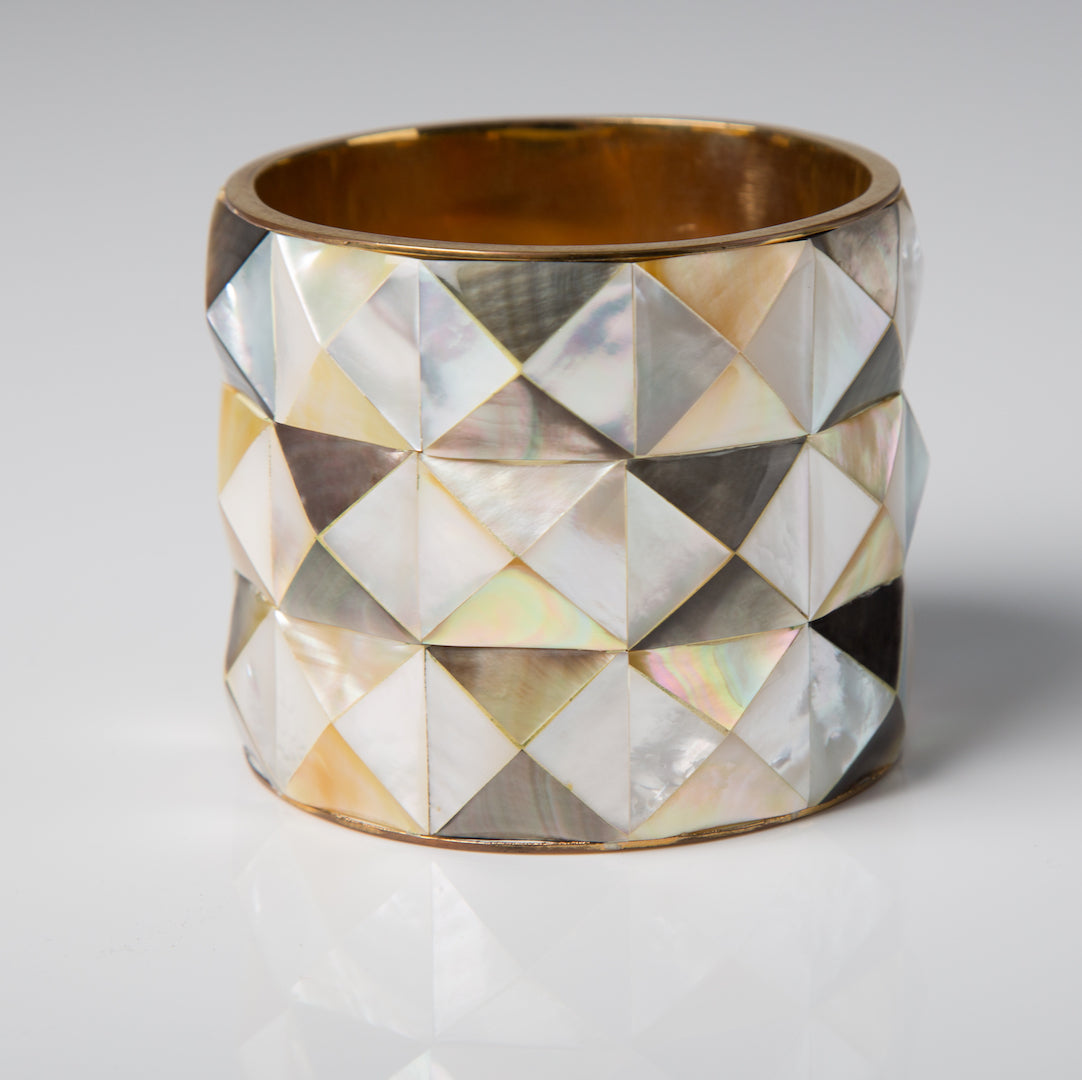 Harlequin Shell Bracelet by Darby Scott