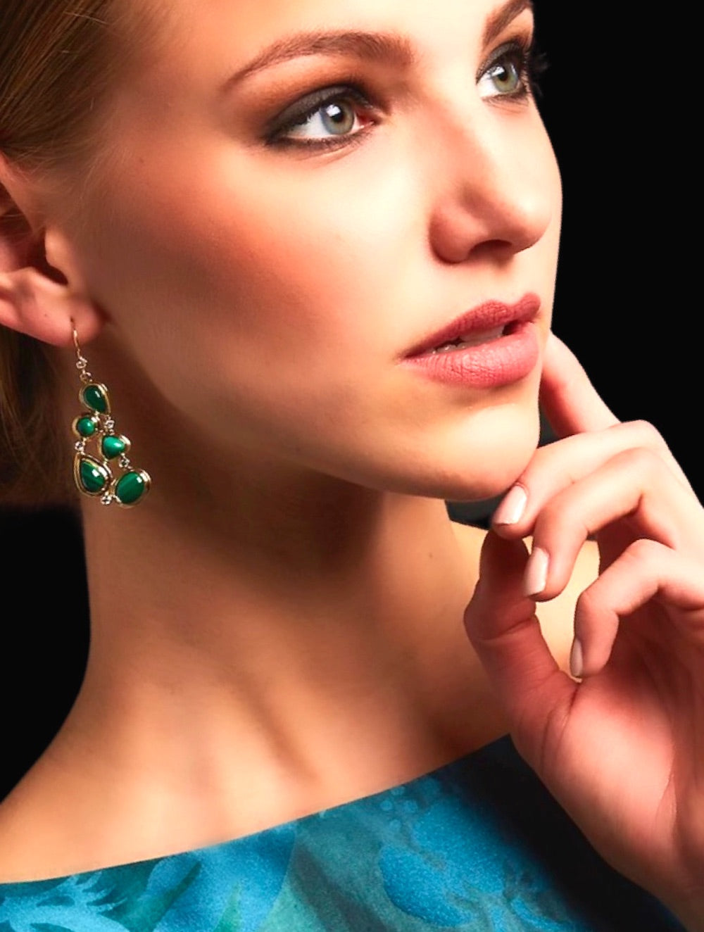 Malachite Mosaic Earring in 18K Yellow Gold 