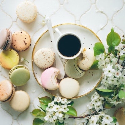 Coffee & Macarons with flowers - photo credit Brooke Lark
