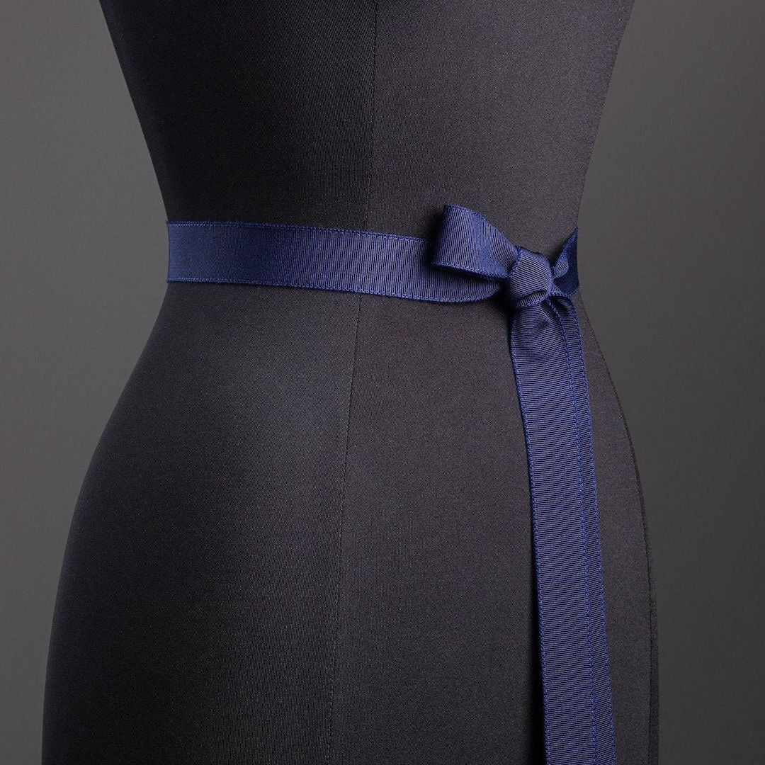 Navy Silk Grosgrain Ribbon Belt, Narrow - Darby Scott