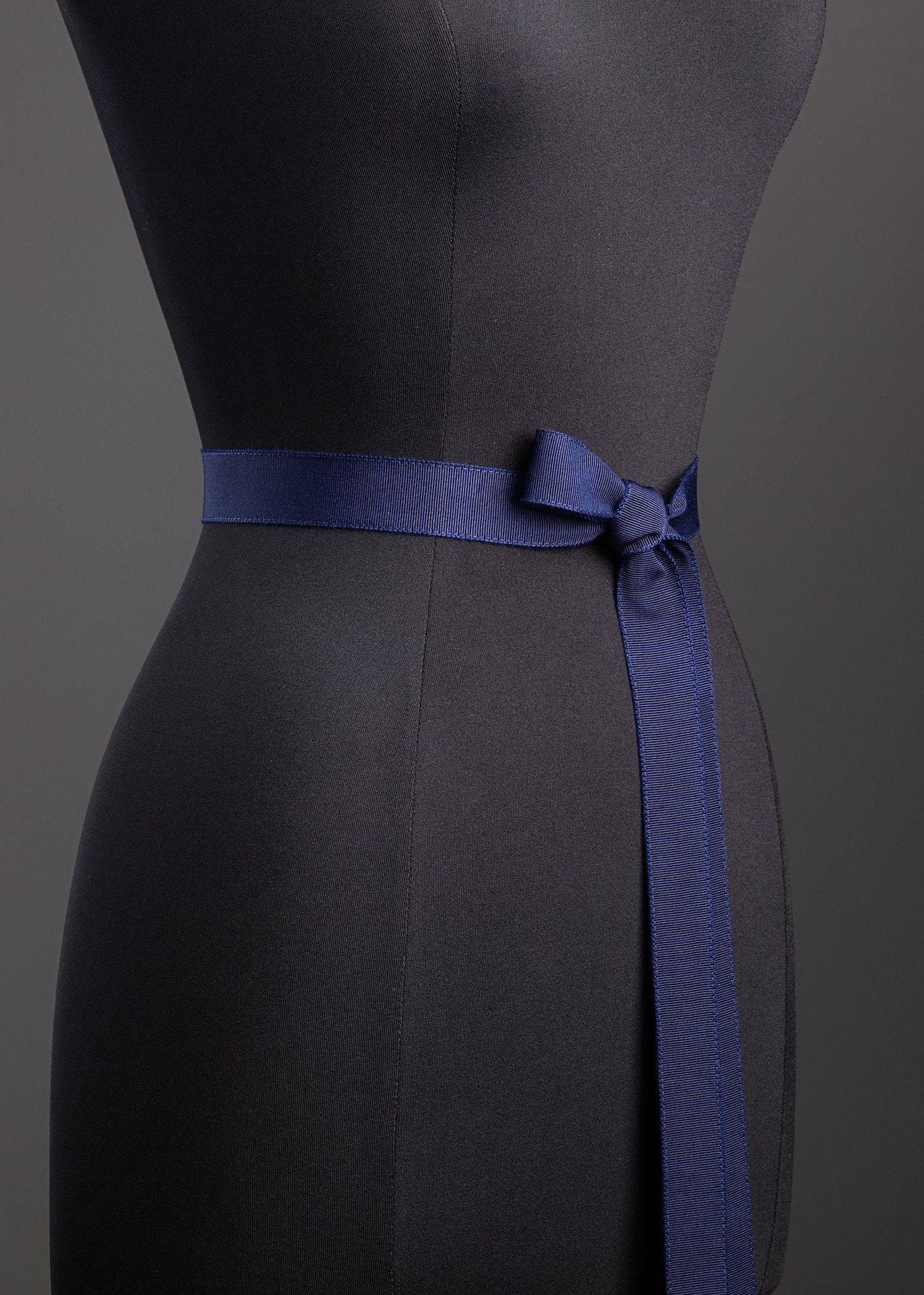 Navy Silk Grosgrain Ribbon Belt, Narrow - Darby Scott