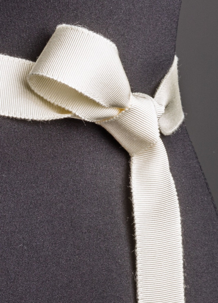 Close up of Ivory Silk Grosgrain Ribbon Belt, Narrow - Darby Scott