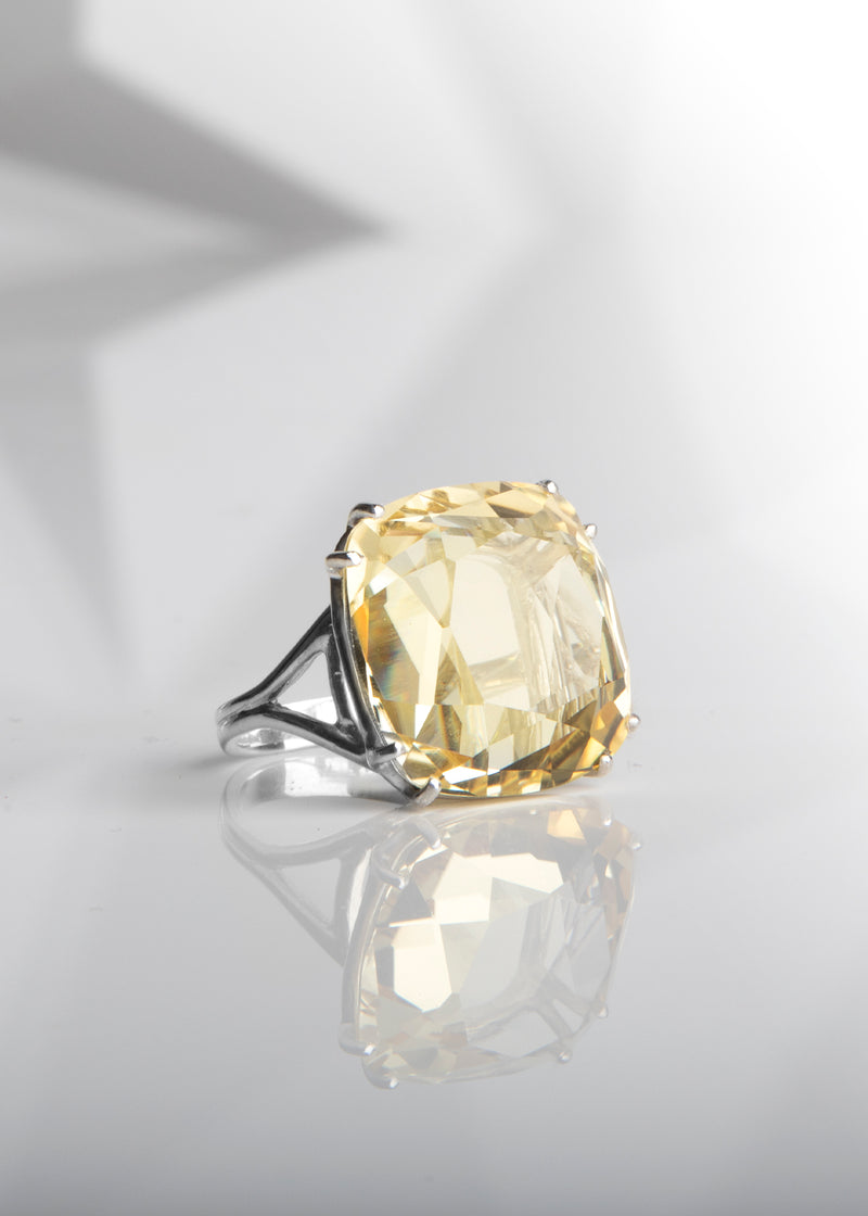 Pale Citrine 34 Carat Cocktail Ring in Sterling Silver